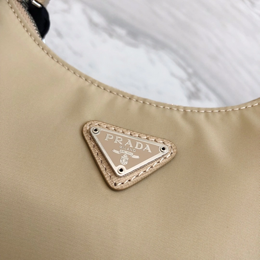 Custombag-- 1BH204-R064-F0F24-V-V1L high quality version item：C-B806D2540
