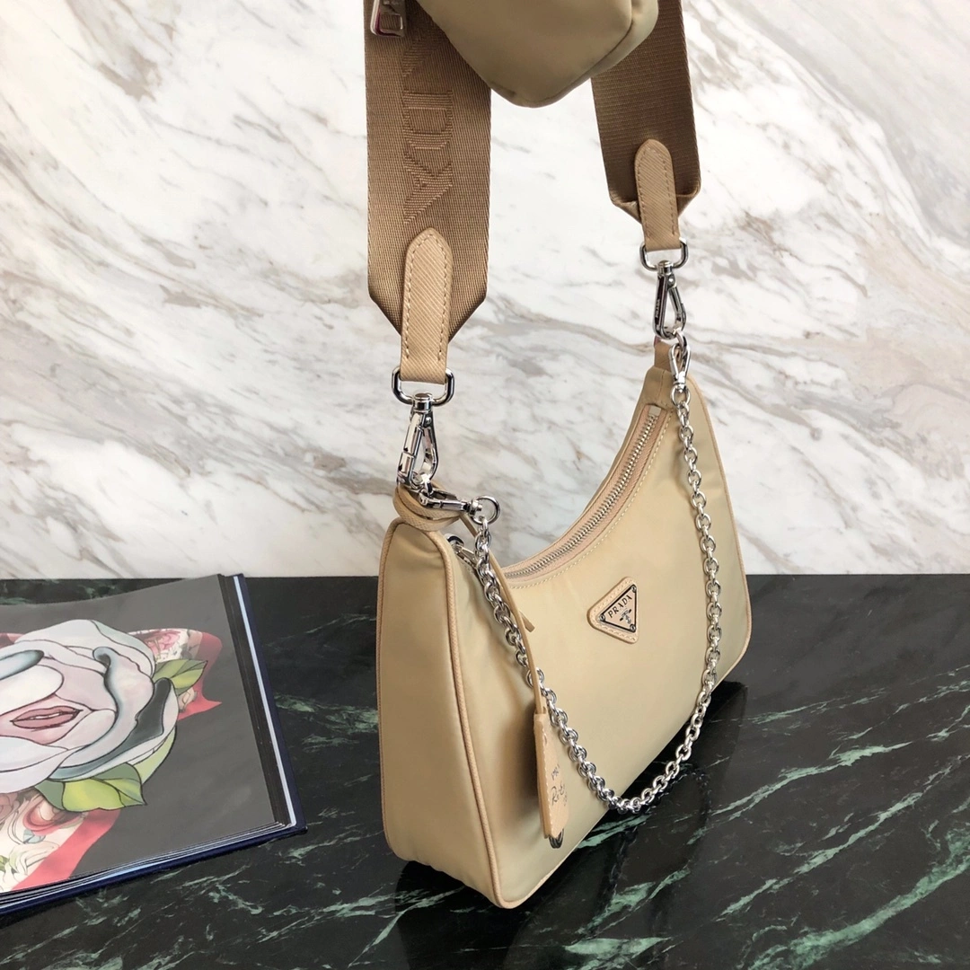 Custombag-- 1BH204-R064-F0F24-V-V1L high quality version item：C-B806D2540