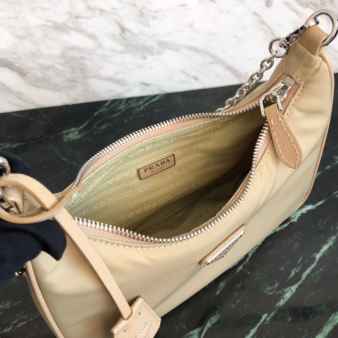 Custombag-- 1BH204-R064-F0F24-V-V1L high quality version item：C-B806D2540