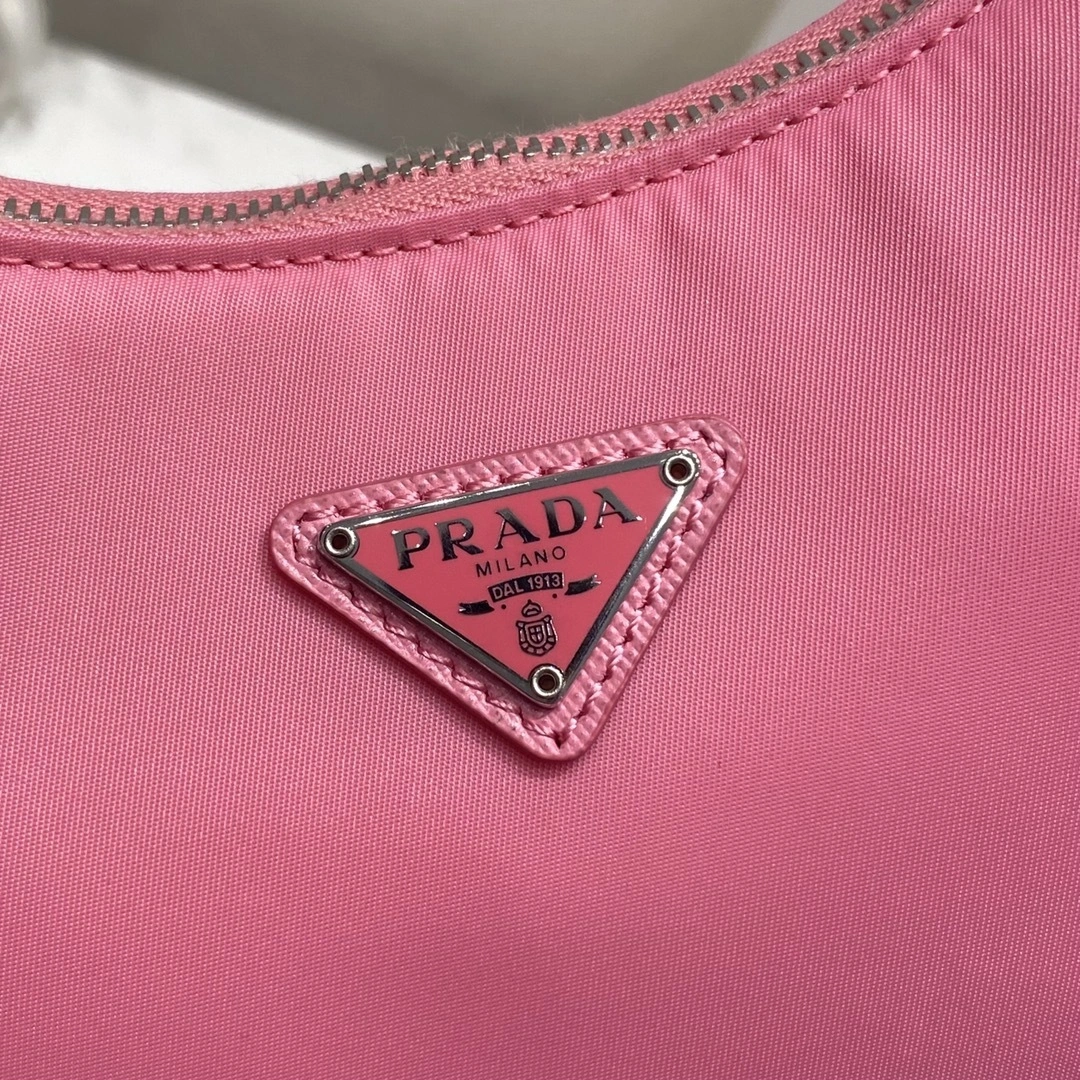 Custombag-- 1NE204-064-F0638 high quality version item：C-B806D2553