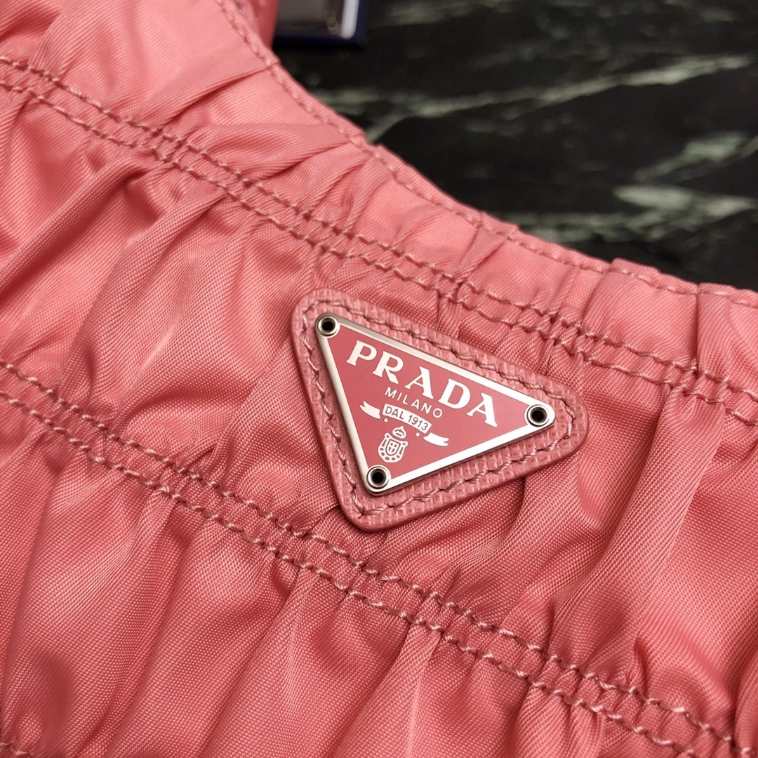 Custombag-- 1NE204-QR1-F0638 high quality version item：C-B806D2523