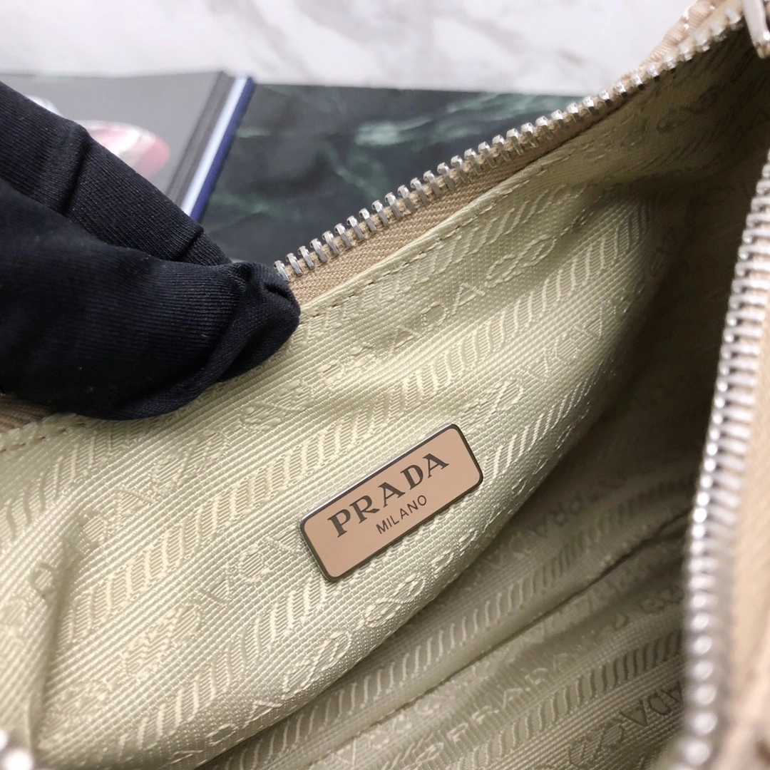 Custombag-- 1NE204-QR1-F0770 high quality version item：C-B806D2526