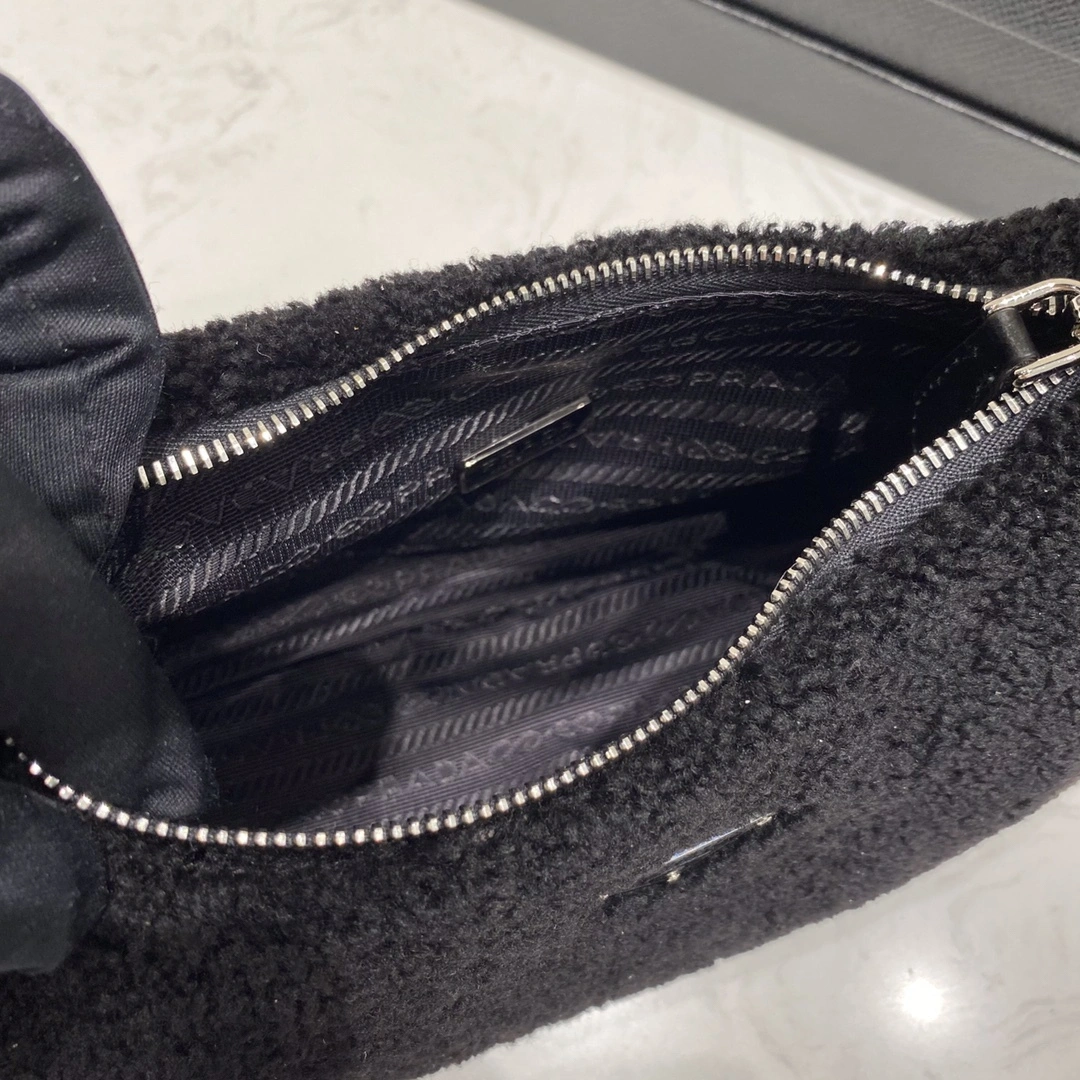 Custombag-- 1NE515-2DUE-F0002 high quality version item：C-B806D2201