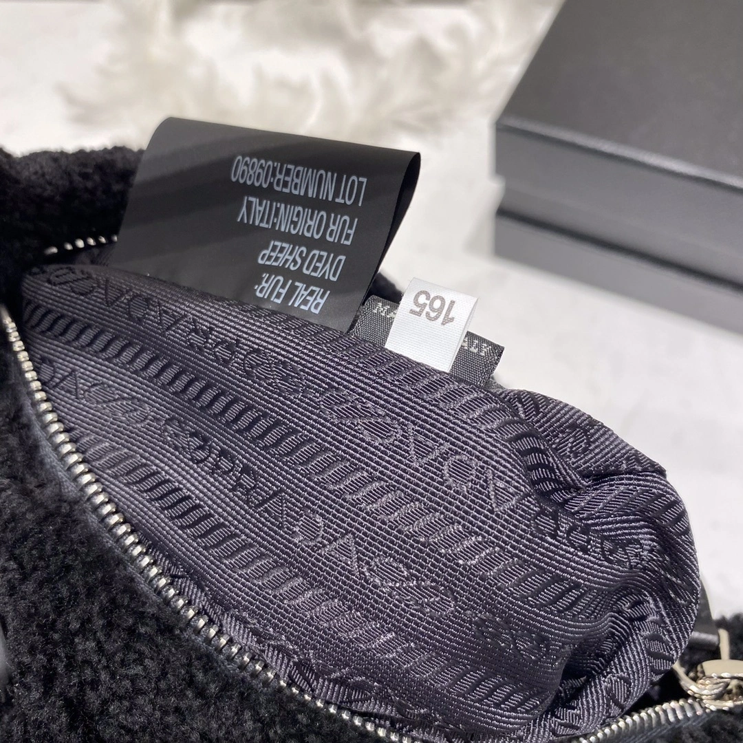 Custombag-- 1NE515-2DUE-F0002 high quality version item：C-B806D2201
