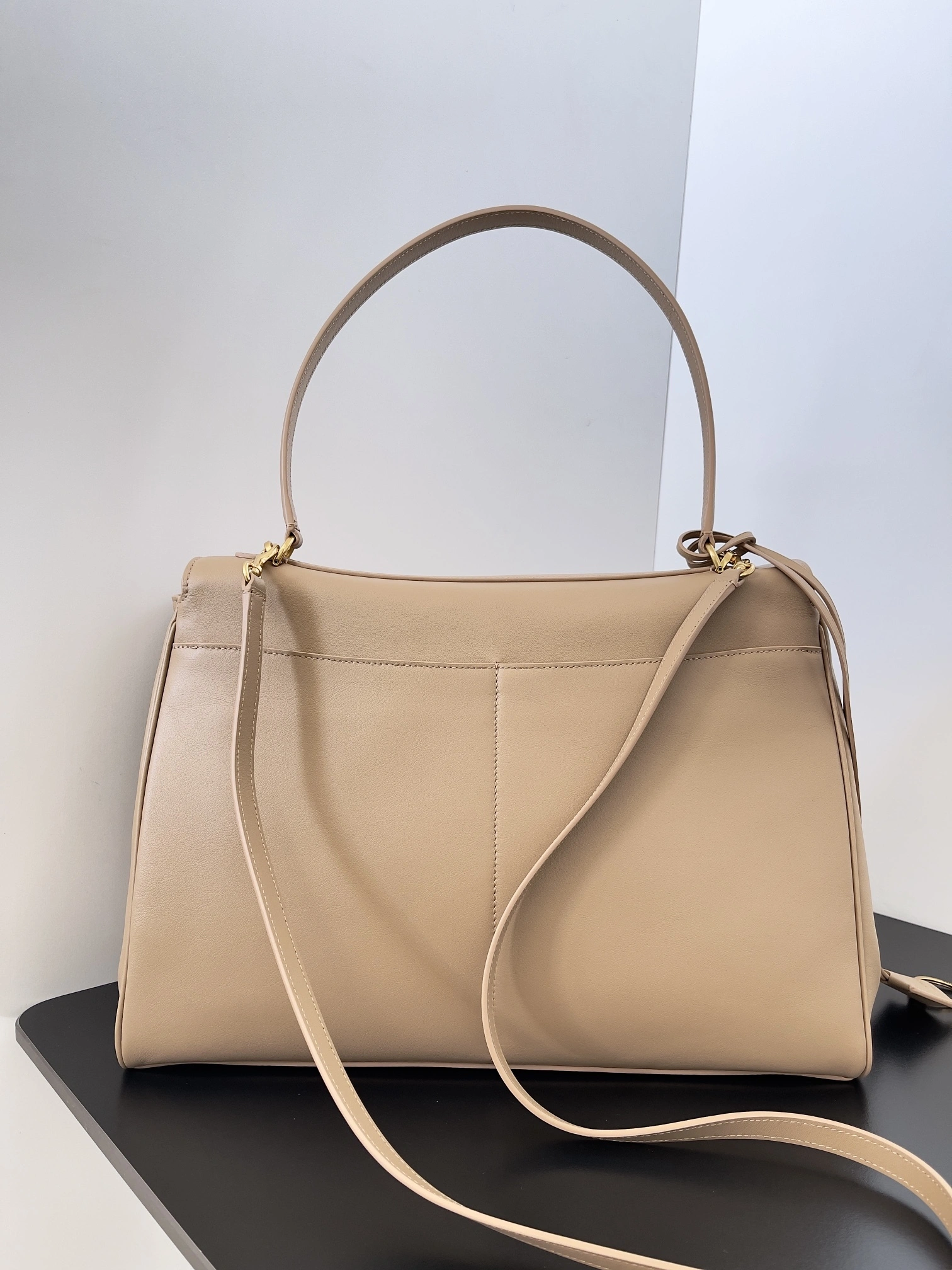 Custombag-- 218593i161 7897442AA4V2621 counters quality item:E-B177I1713