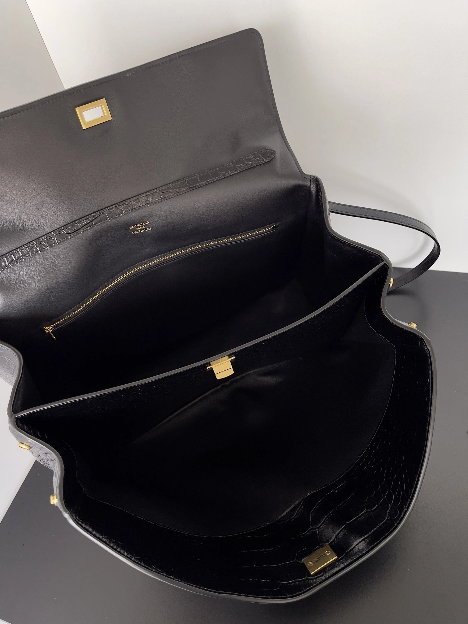 Custombag-- 218593i161 7897442AA5L1000 counters quality item:D-B063I2507
