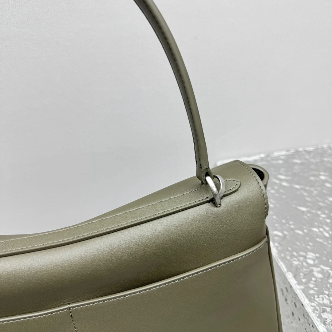 Custombag-- 218593i161 7897722AA4U3503 counters quality item:E-B664I1712