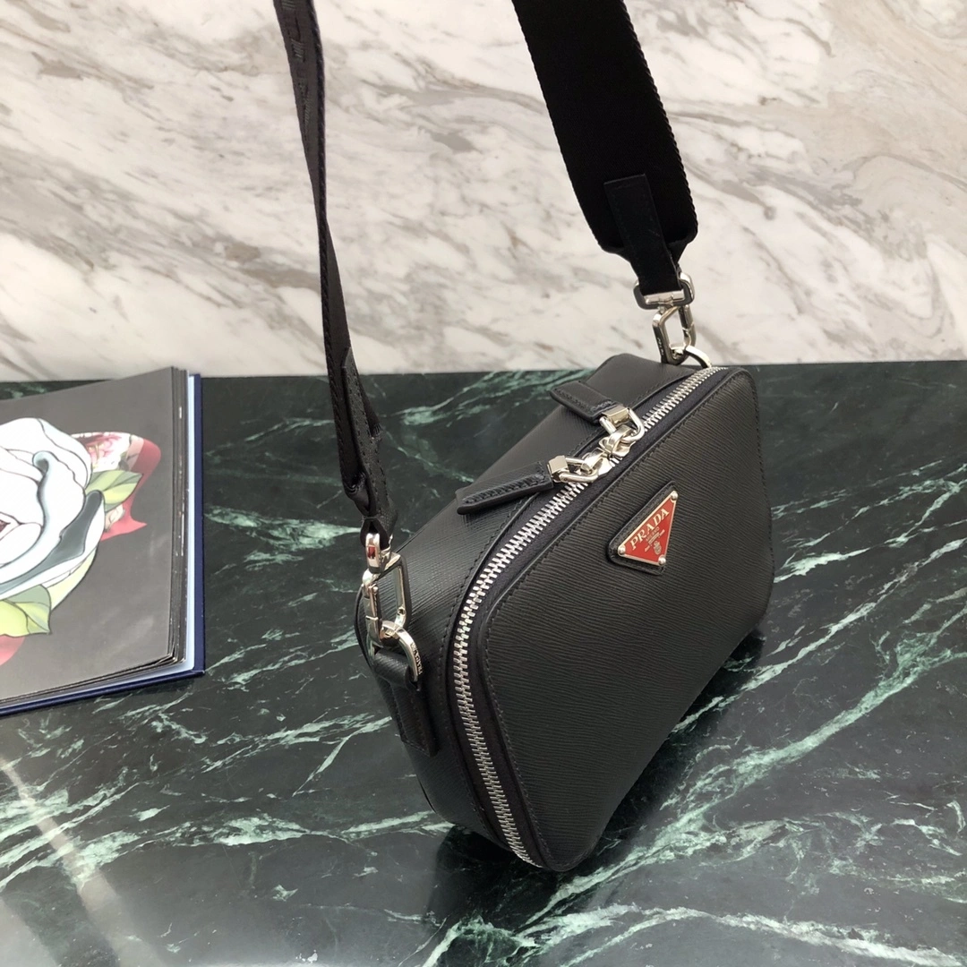 Custombag-- 2VH070-9Z2-F0DL1-V-EOI high quality version item：C-B806D23107