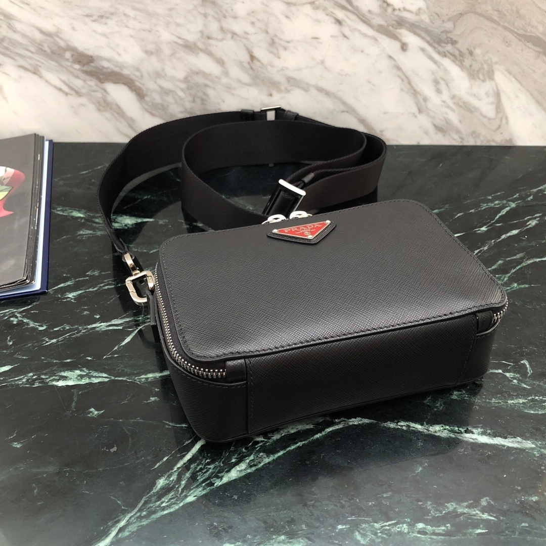 Custombag-- 2VH070-9Z2-F0DL1-V-EOI high quality version item：C-B806D23107