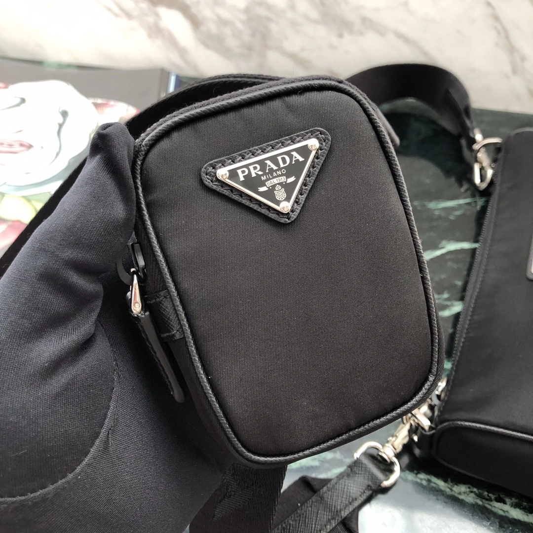 Custombag-- 2VH113-064-F0002 high quality version item：C-B806D2399