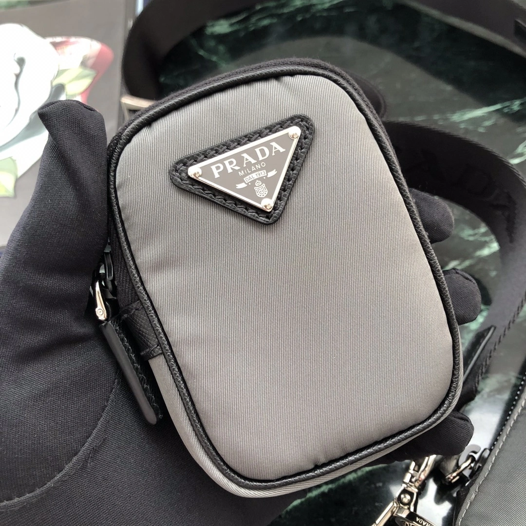 Custombag-- 2VH113-064-F0H16-V-OOO high quality version item：C-B806D23100