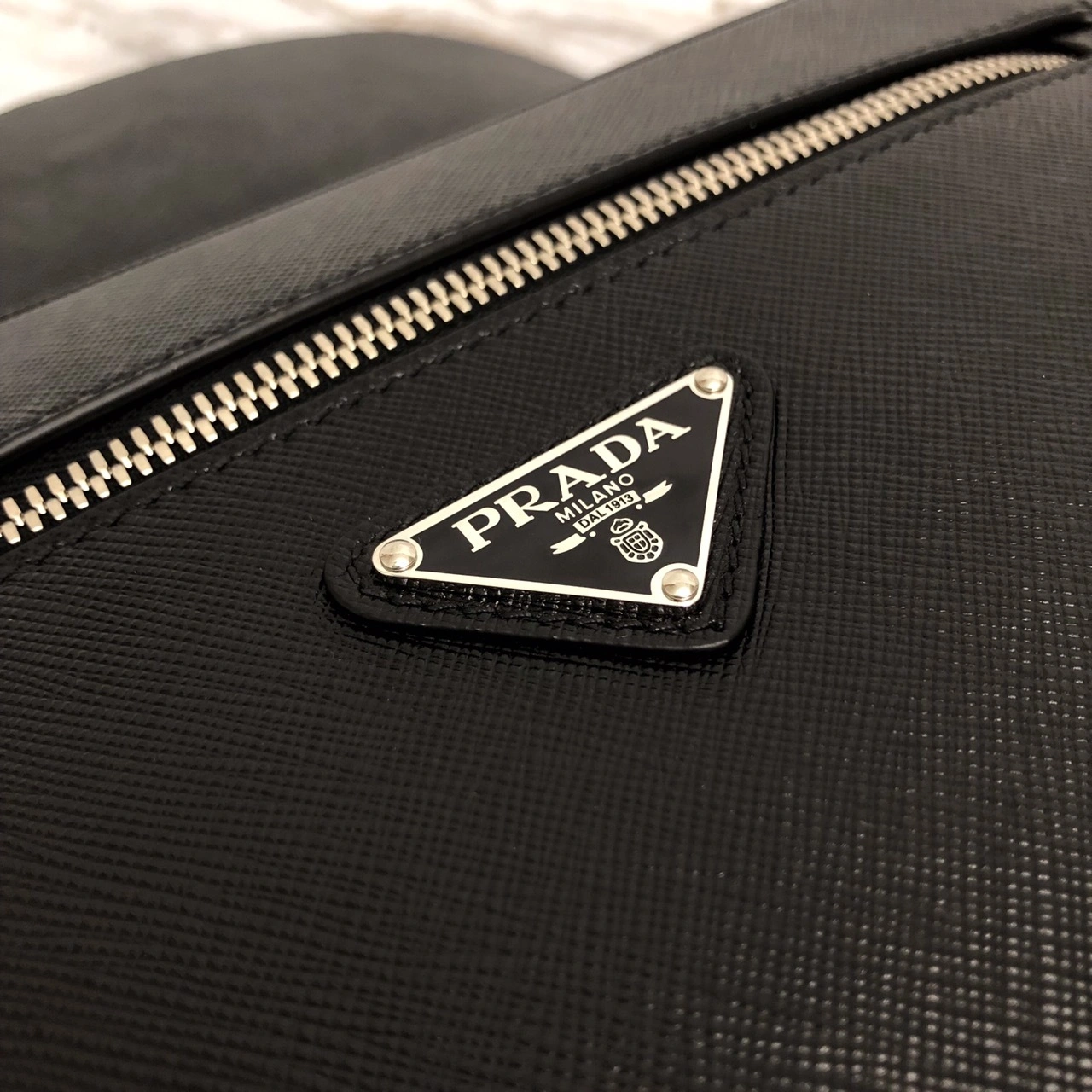 Custombag-- 2VZ032-9Z2-F0002-V-OOO high quality version item：C-B806D2220