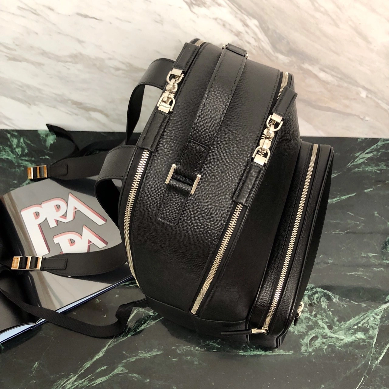 Custombag-- 2VZ032-9Z2-F0002-V-OOO high quality version item：C-B806D2220