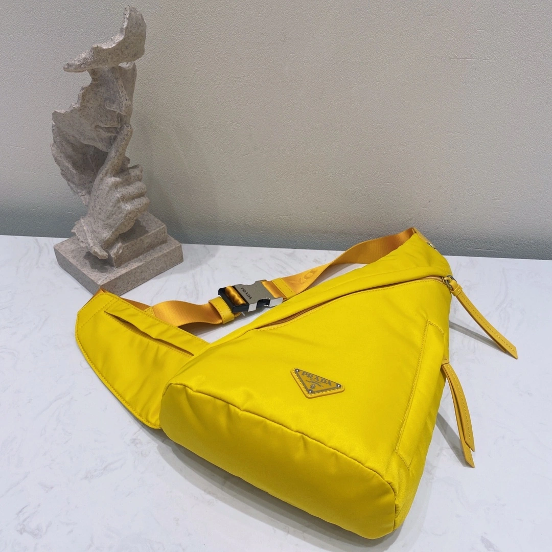 Custombag-- 2VZ092-2DW3-F0010-V-OOO high quality version item：C-B806D2203