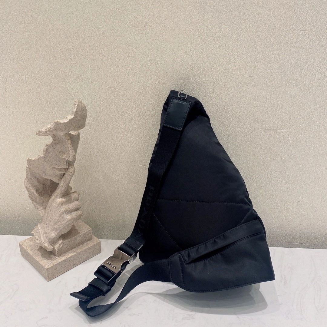 Custombag-- 2VZ092-2DXV-F0002-V-OOO high quality version item：C-B806D2202