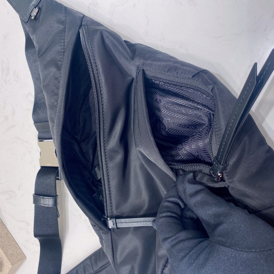 Custombag-- 2VZ092-2DXV-F0002-V-OOO high quality version item：C-B806D2202