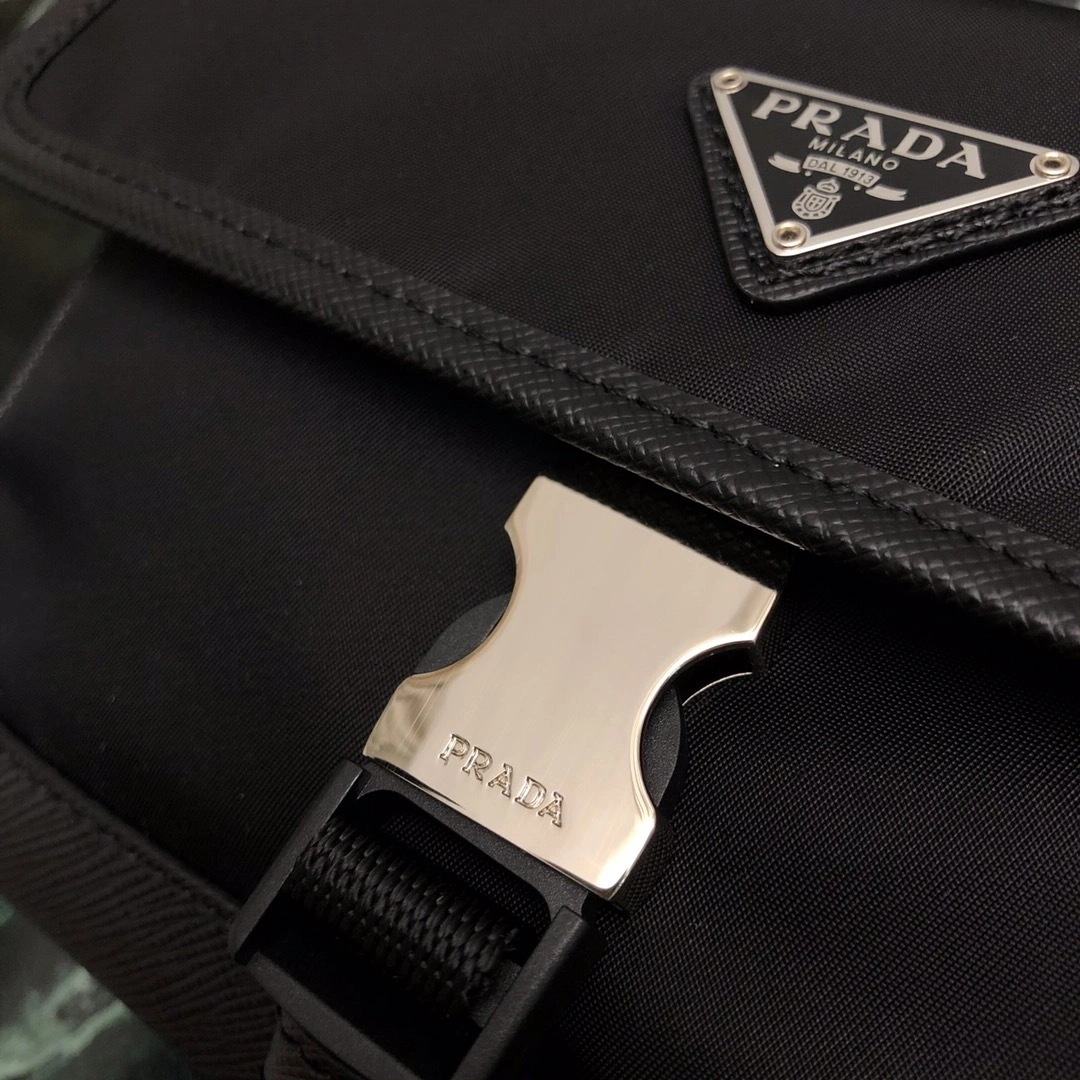 Custombag-- 2ZH108-2BBD-F0002 high quality version item：C-B806D2102