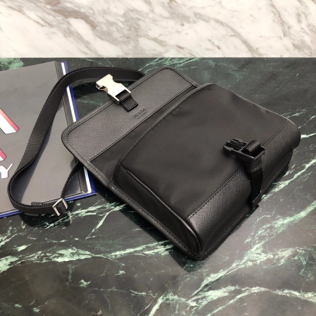 Custombag-- 2ZH108-2BBD-F0002 high quality version item：C-B806D2102