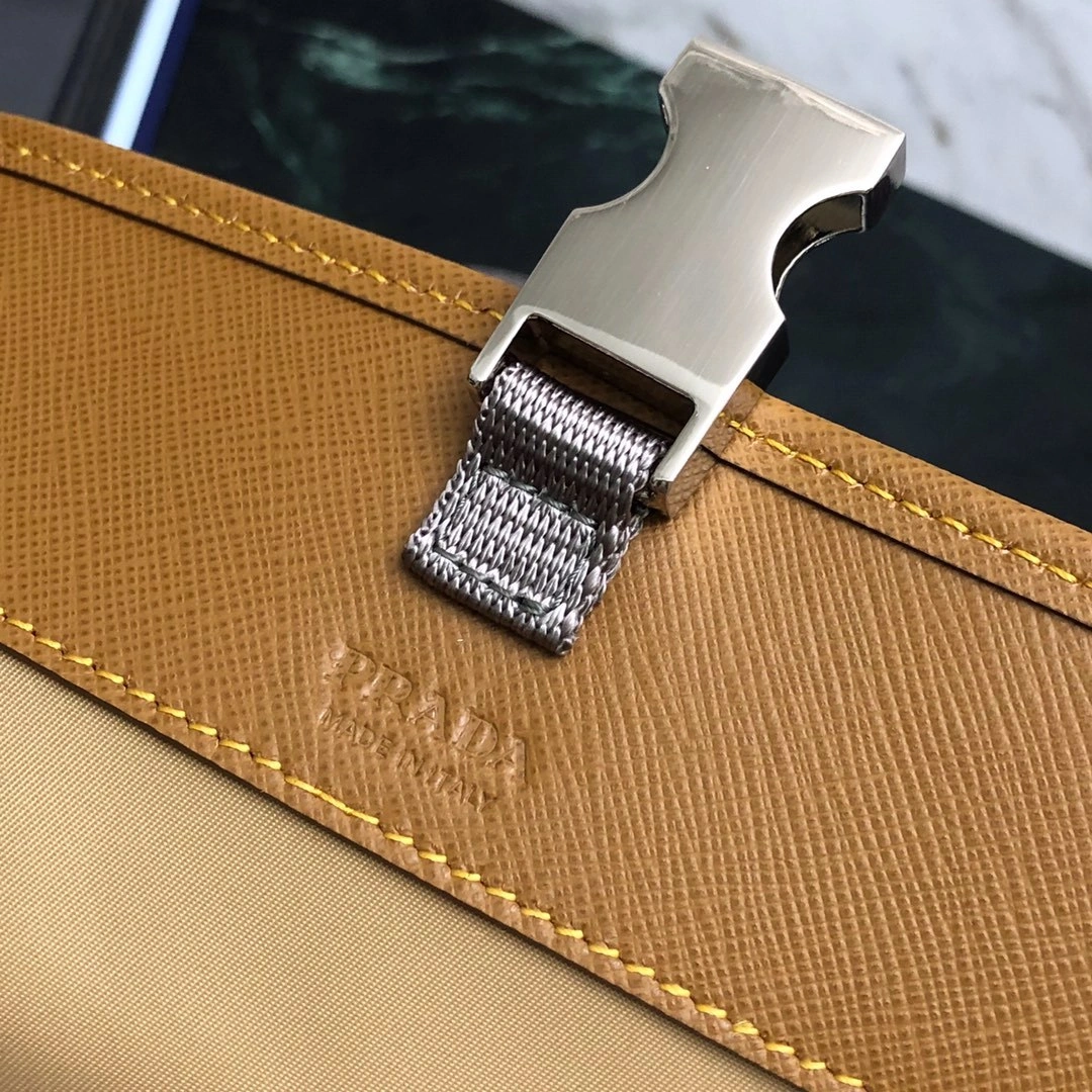 Custombag-- 2ZH108_2DMH_F0005 high quality version item：C-B806D23103