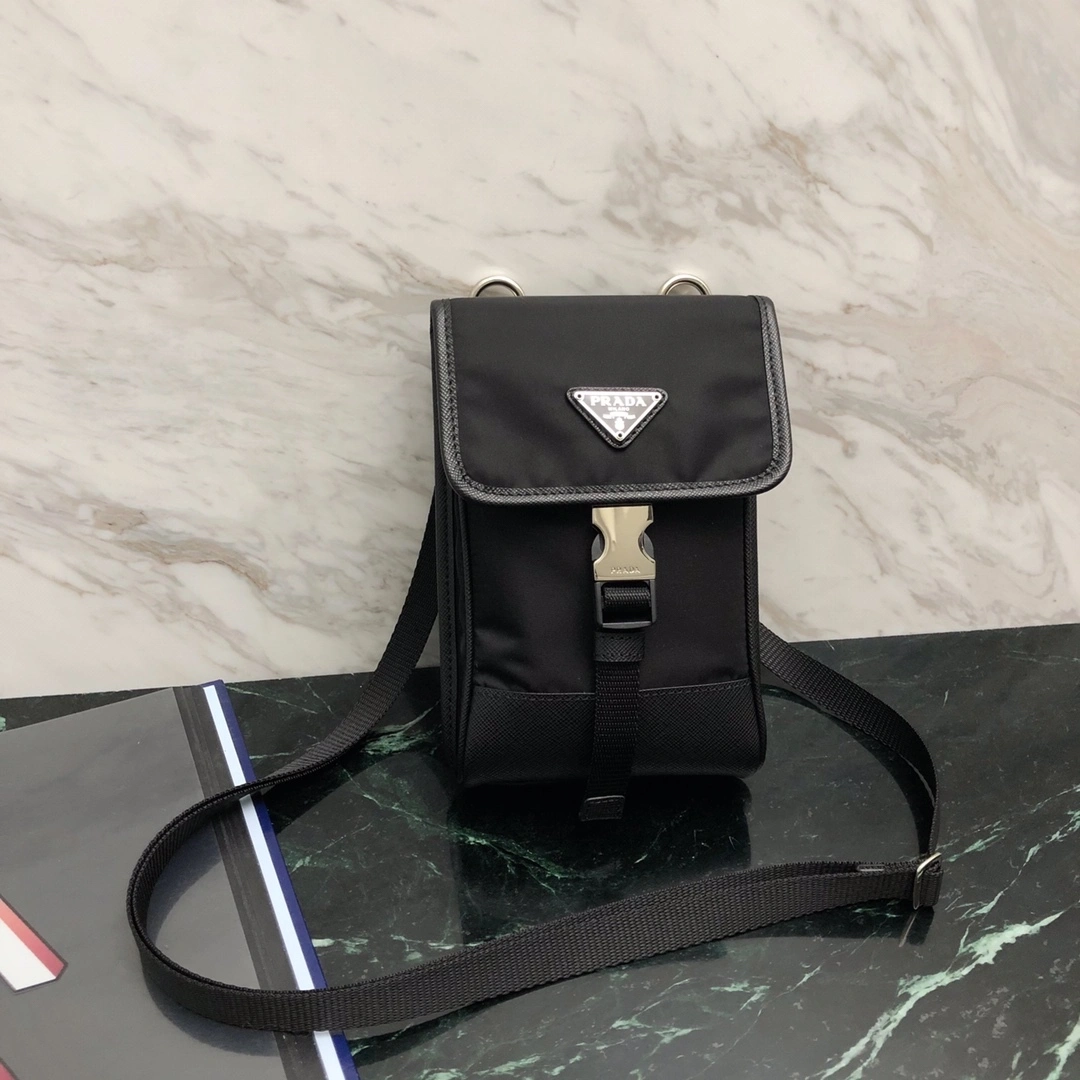 Custombag-- 2ZH109-2BBD-F0002 high quality version item：C-B806D2101