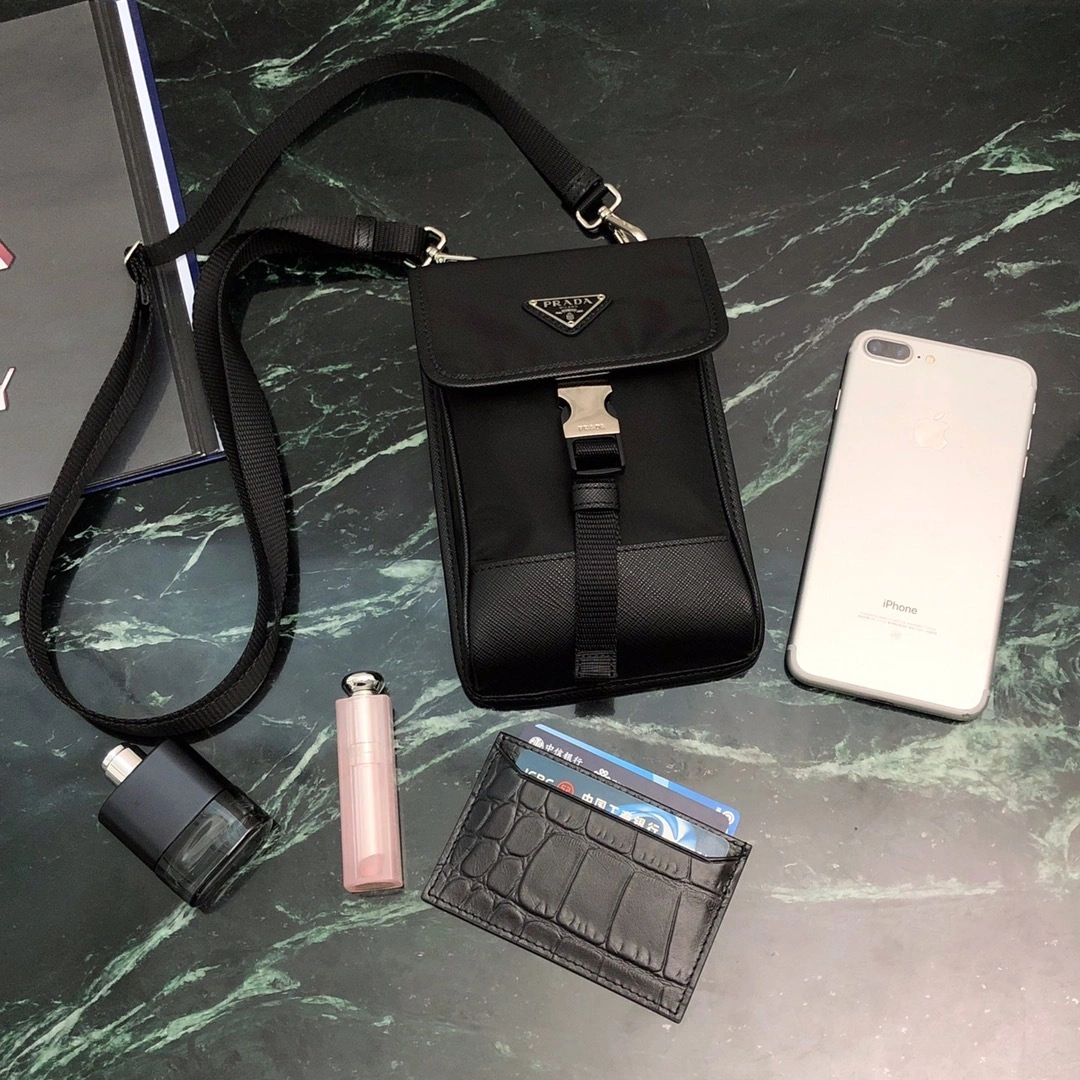 Custombag-- 2ZH109-2BBD-F0002 high quality version item：C-B806D2101