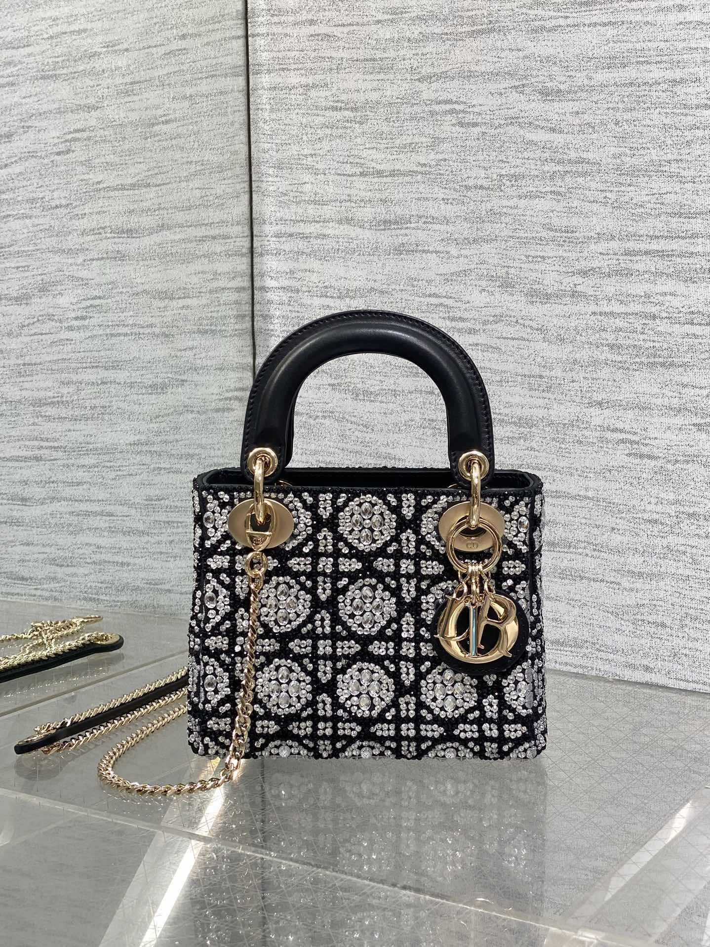 Custombag-- 4ior M0505OIOQ-M00E counters quality item:E-B177I0721