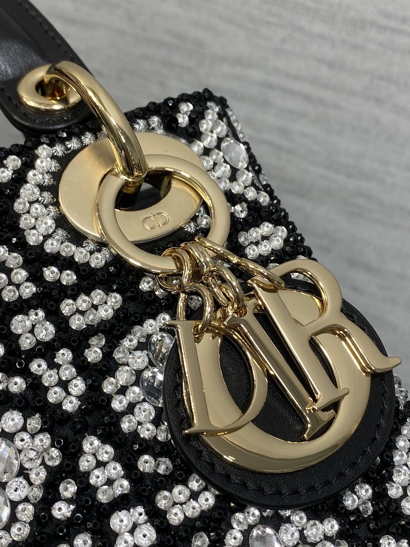 Custombag-- 4ior M0505OIOQ-M00E counters quality item:E-B177I0721