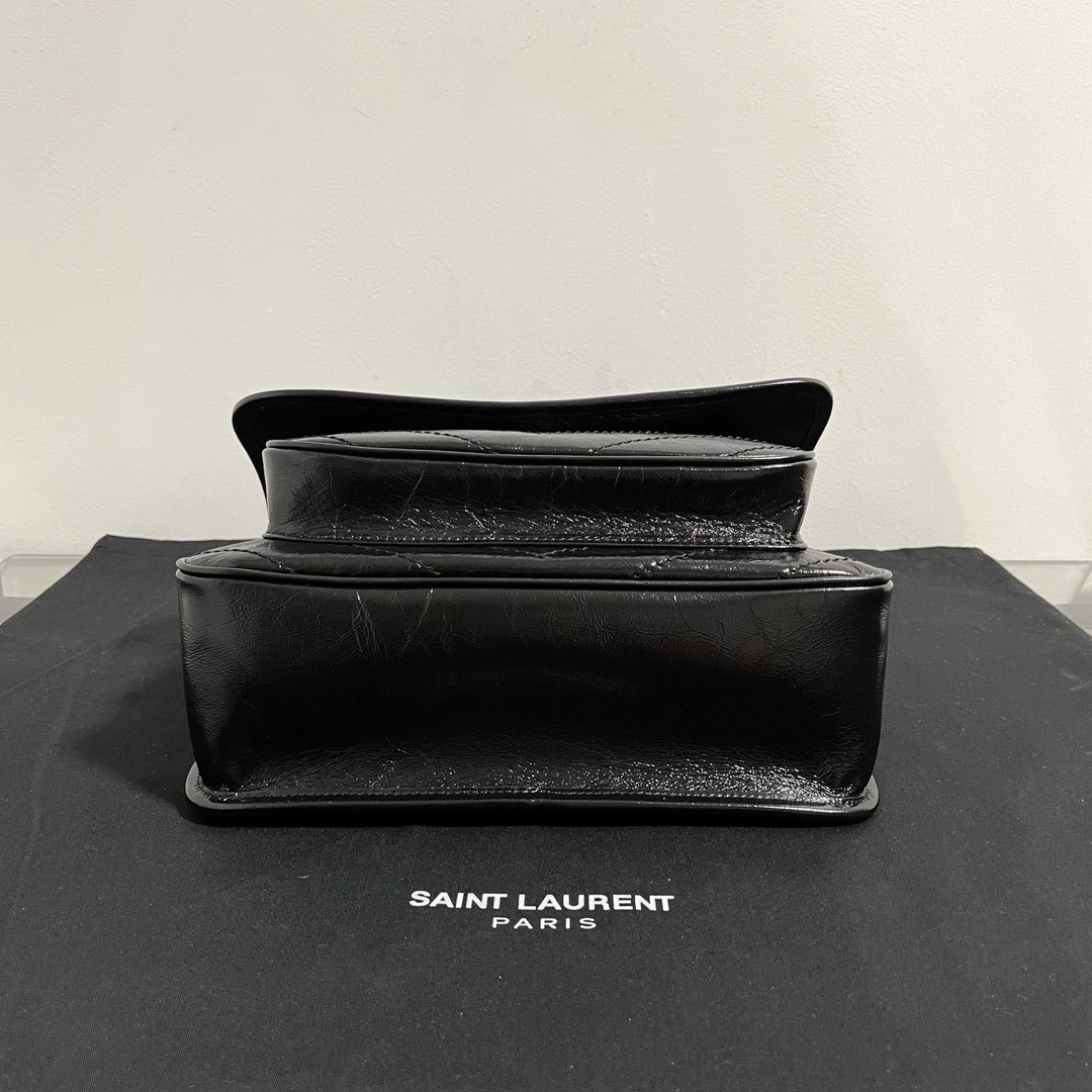 Custombag-- 633158-0EN07-1000 high quality version item：C-B806D23131