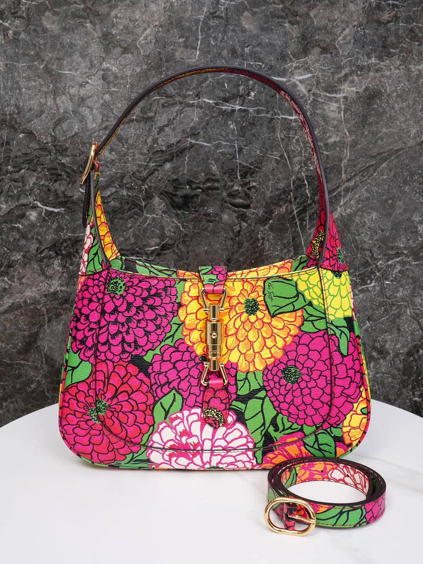 Custombag-- 636709-UAG0G-8464 item：C-B461G2703R