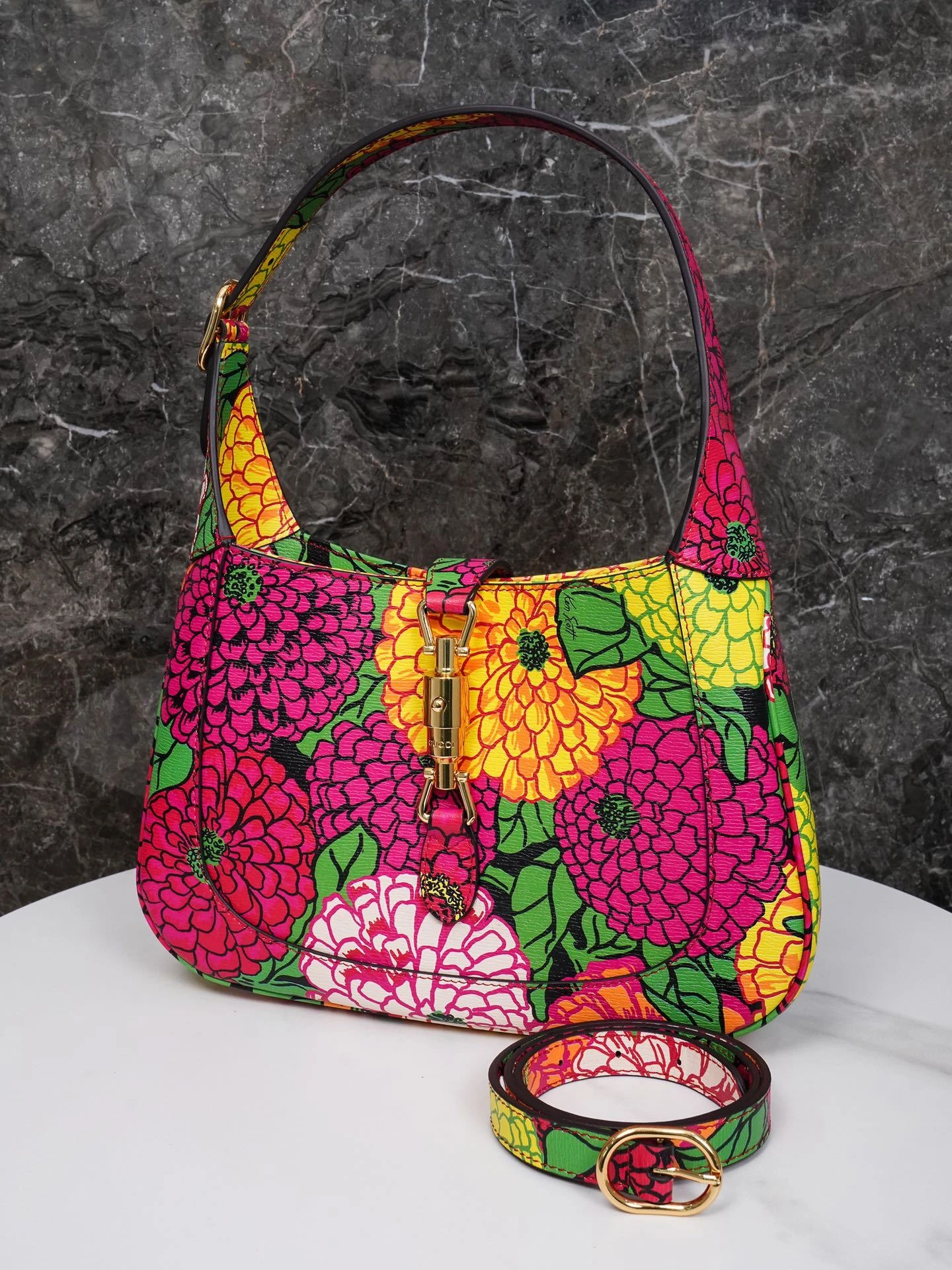 Custombag-- 636709-UAG0G-8464 item：C-B461G2703R