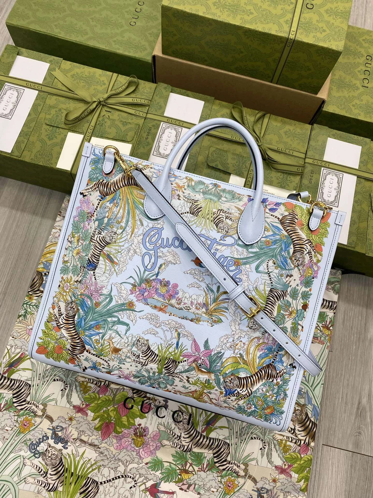 Custombag-- 687827-US5AC-4861 high quality version item：C-B007F1862R