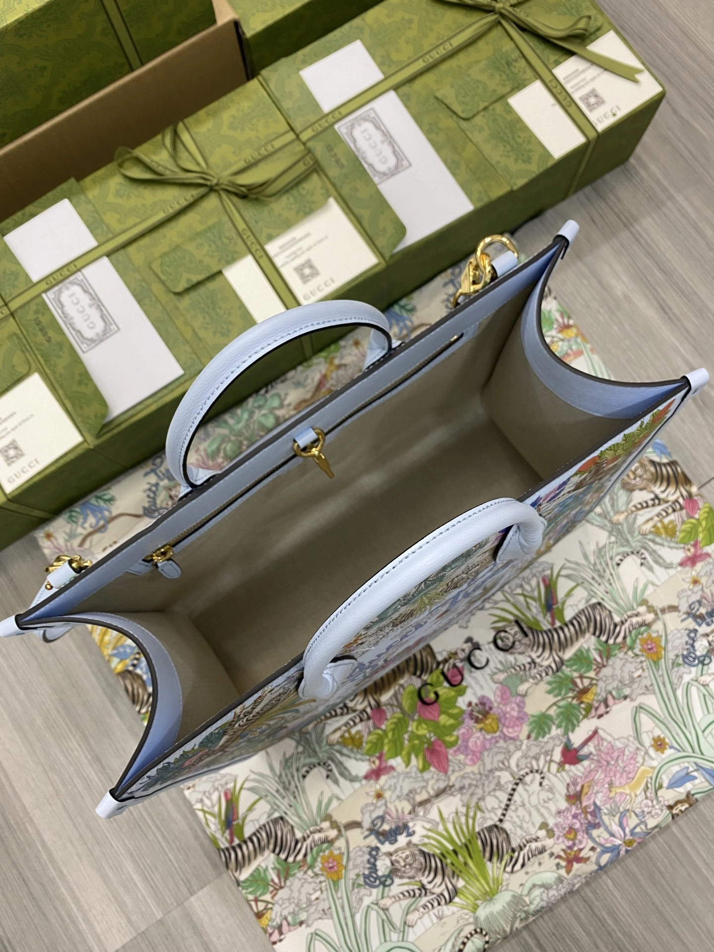 Custombag-- 687827-US5AC-4861 high quality version item：C-B007F1862R
