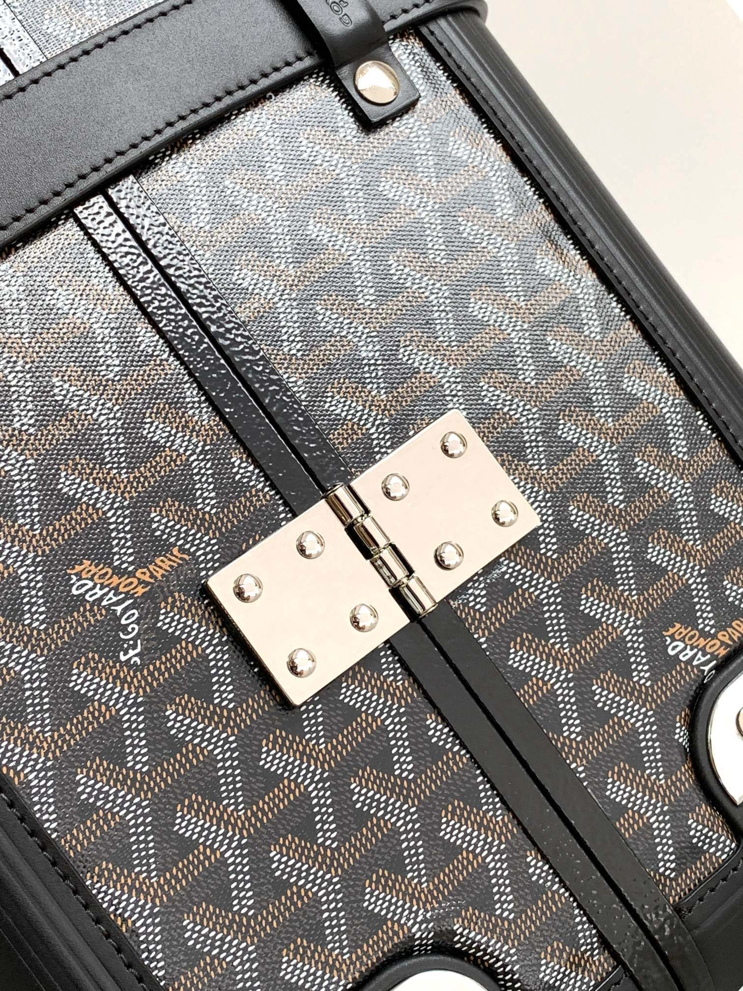 Custombag-- 6oy1r4 BOURG2PMLTY-01CL01P counters quality item:E-B000J2303H