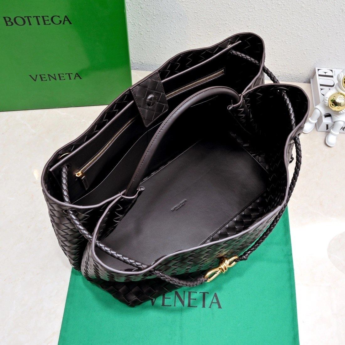 Custombag-- 743575VCPP12272 Andiamo sheepskin item:C-B134L0953R