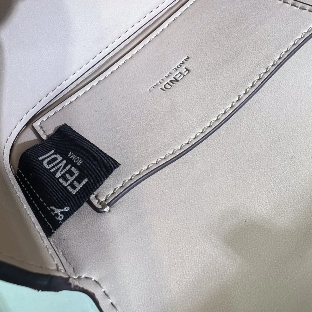 Custombag-- 7AS173-ANX2-F1L1K high quality version item：C-B063E2320R