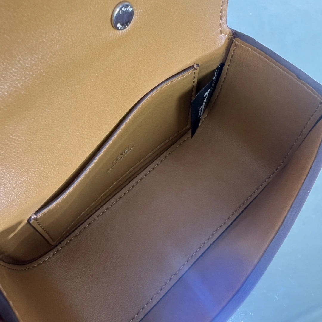 Custombag-- 7AS173-ANX2-F1L1L high quality version item：C-B063E2312R