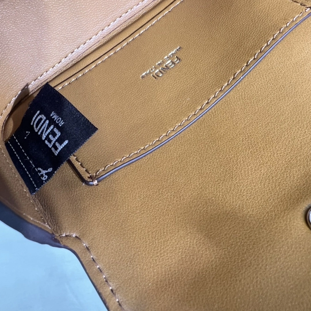 Custombag-- 7AS173-ANX2-F1L1L high quality version item：C-B063E2312R