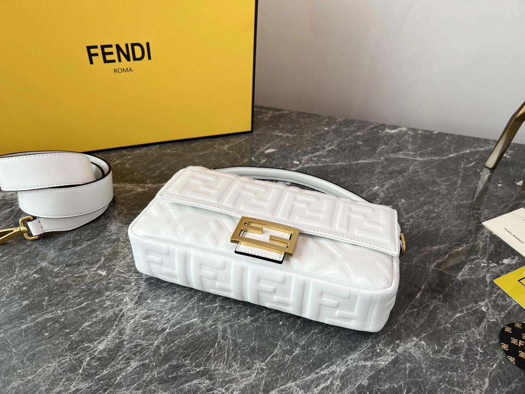 Custombag-- 8BR600A72VF15AO high quality version item：C-B063E2010R