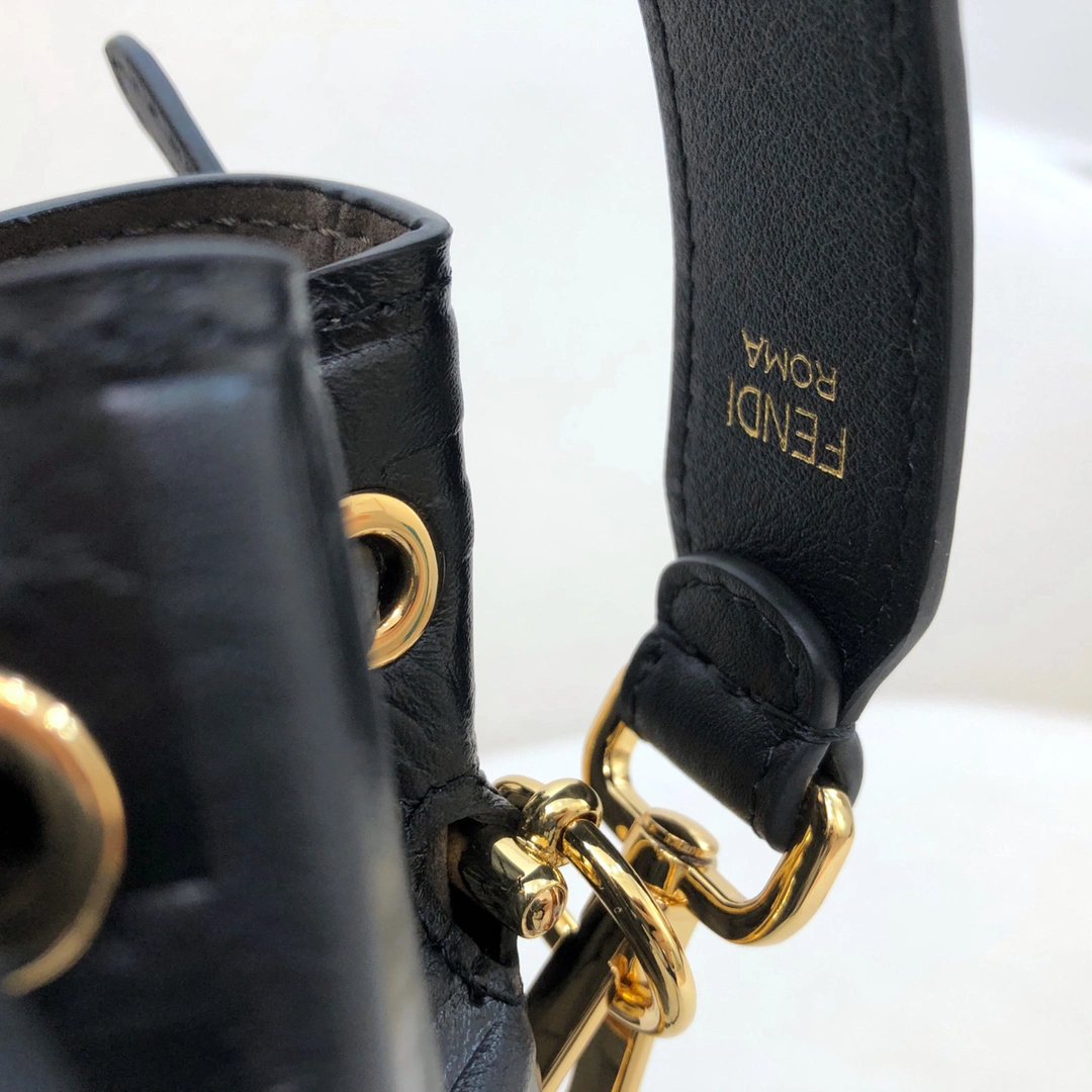 &Custombag-- 8BS010-A3ZG-F0KUR high quality version item：C-B063E2013R