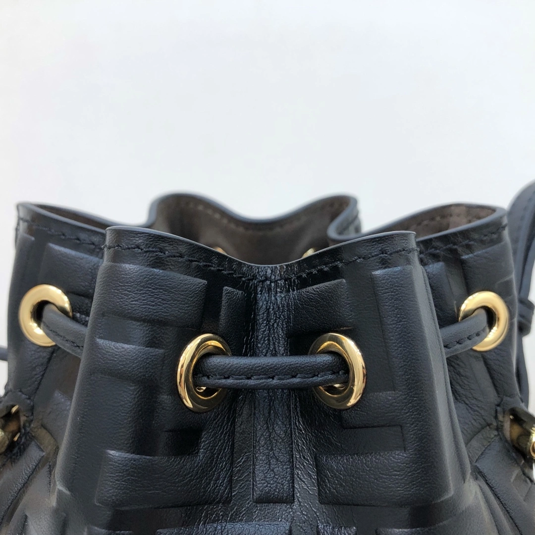&Custombag-- 8BS010-A3ZG-F0KUR high quality version item：C-B063E2013R