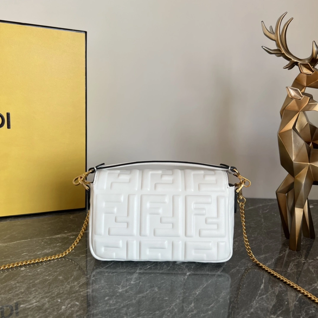 Custombag-- 8BS017A72VF15AO high quality version item：C-B063E2009R