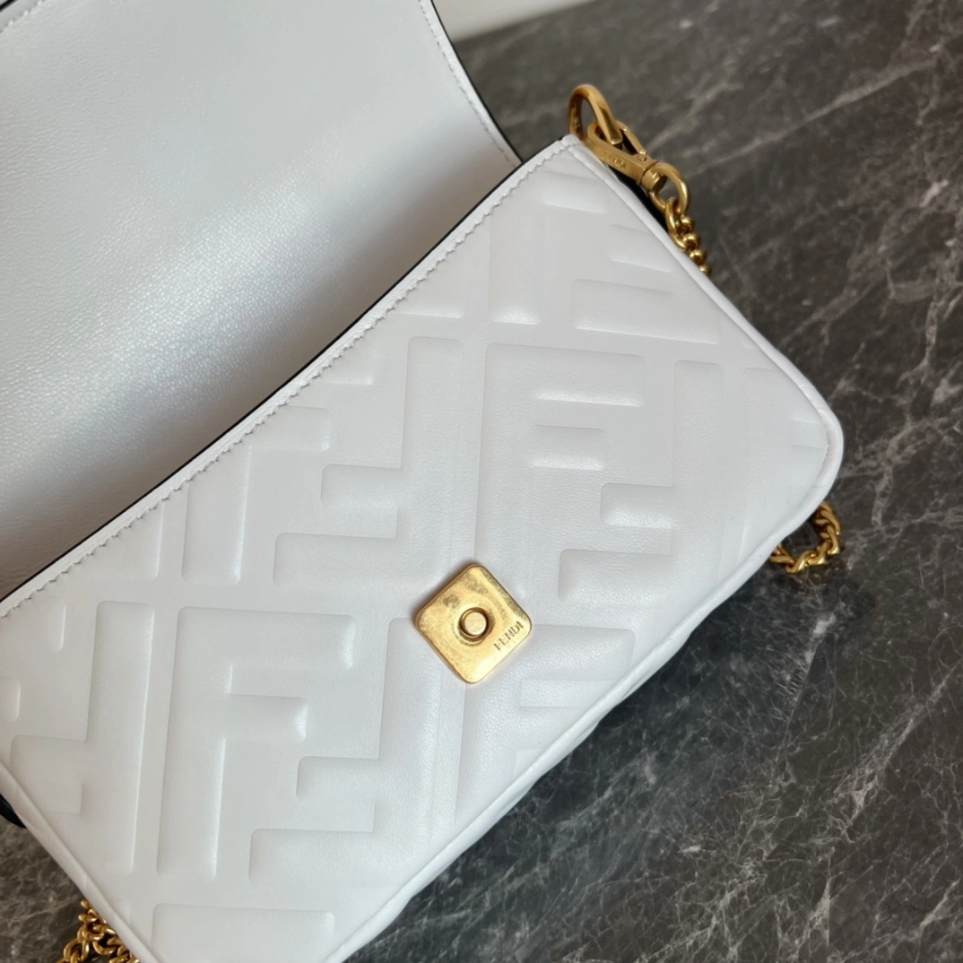 Custombag-- 8BS017A72VF15AO high quality version item：C-B063E2009R