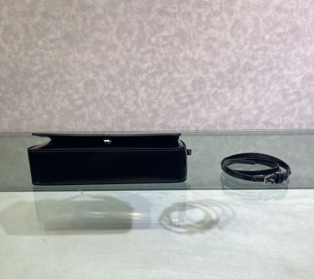 Custombag-- 8BS072-ANX2-F1J4I high quality version item：C-B063E2317R