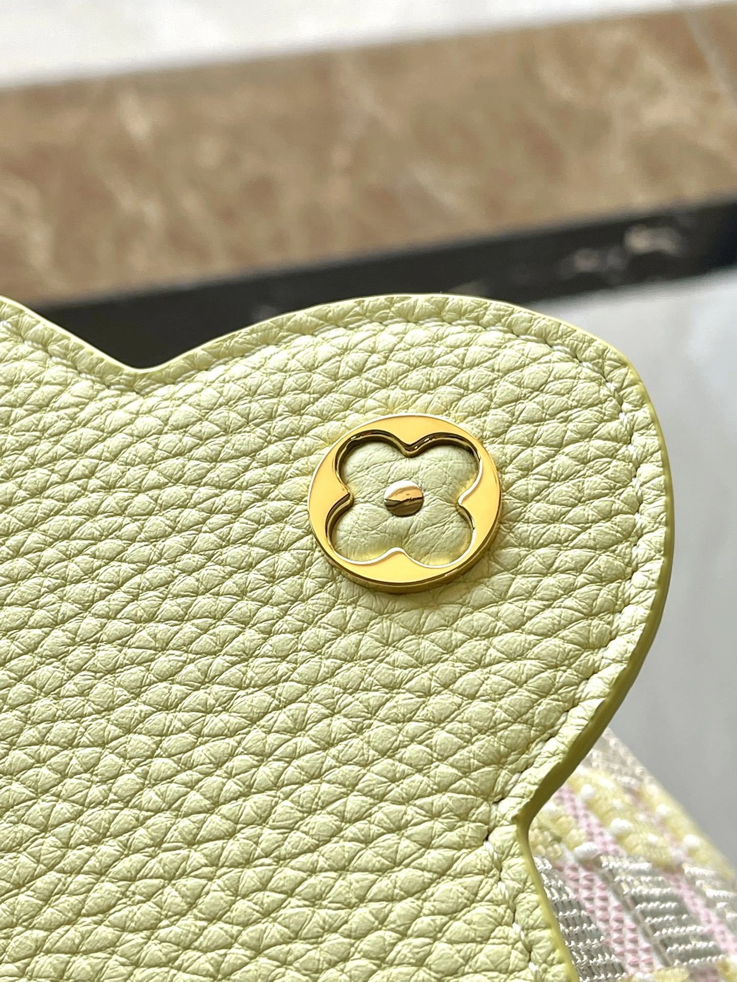 Custombag-- 8V M24809 counters quality cowhide Capucines item:E-B574C0602
