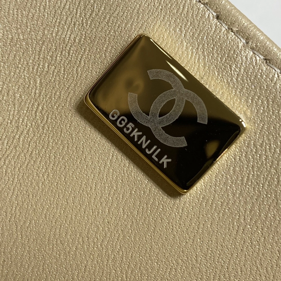 Custombag-- A01113-B08792-NK124 high quality version item：C-B804F1404Y