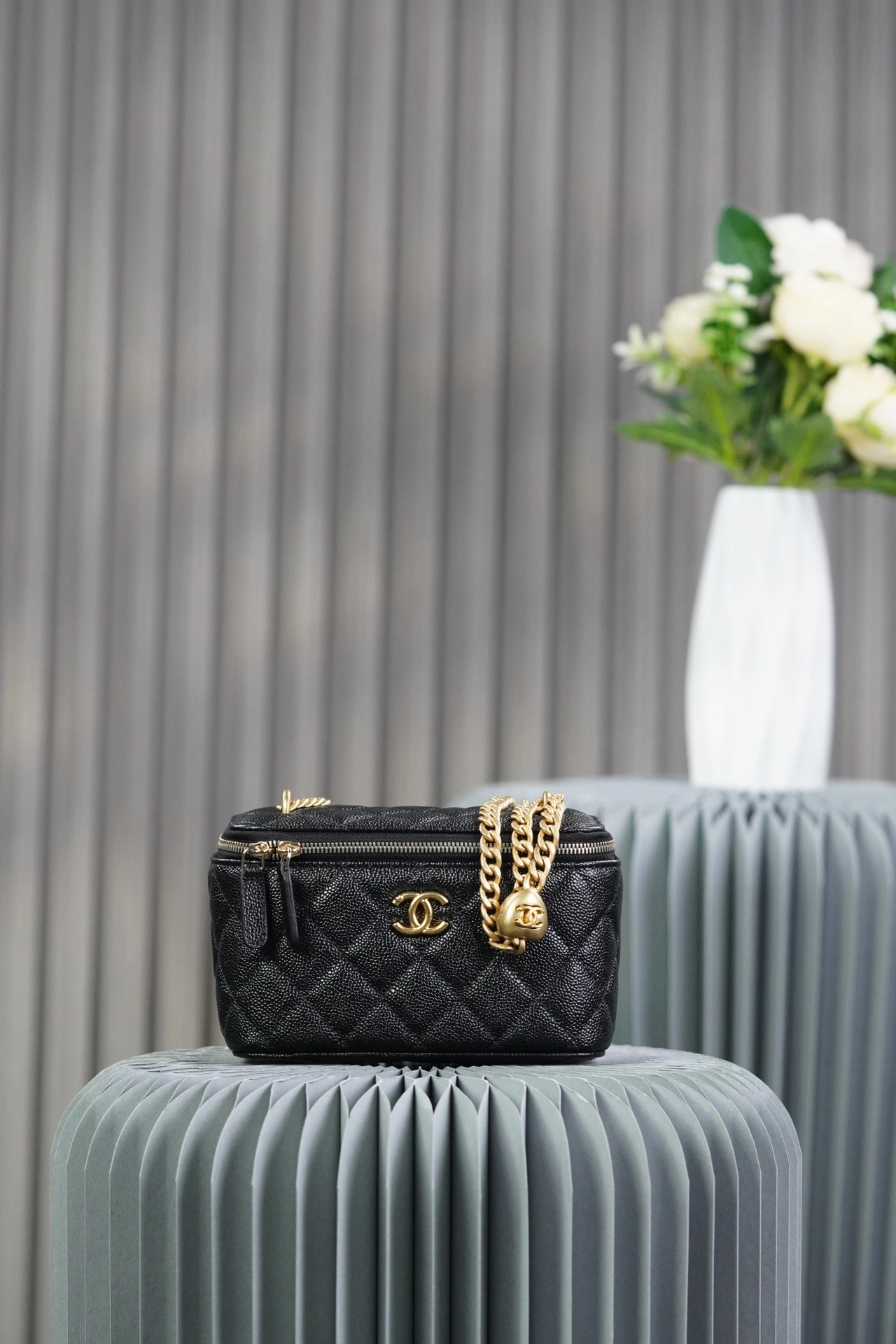 Custombag-- AP3204-B10260-94305 high quality version item：C-B807F2053R
