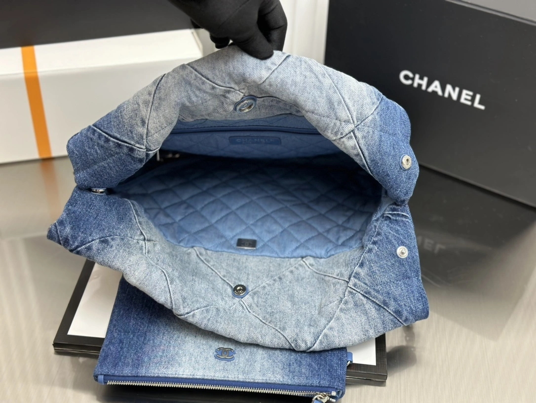 Custombag-- AS3260-B10439-NM981 high quality version item：C-B814G1957R