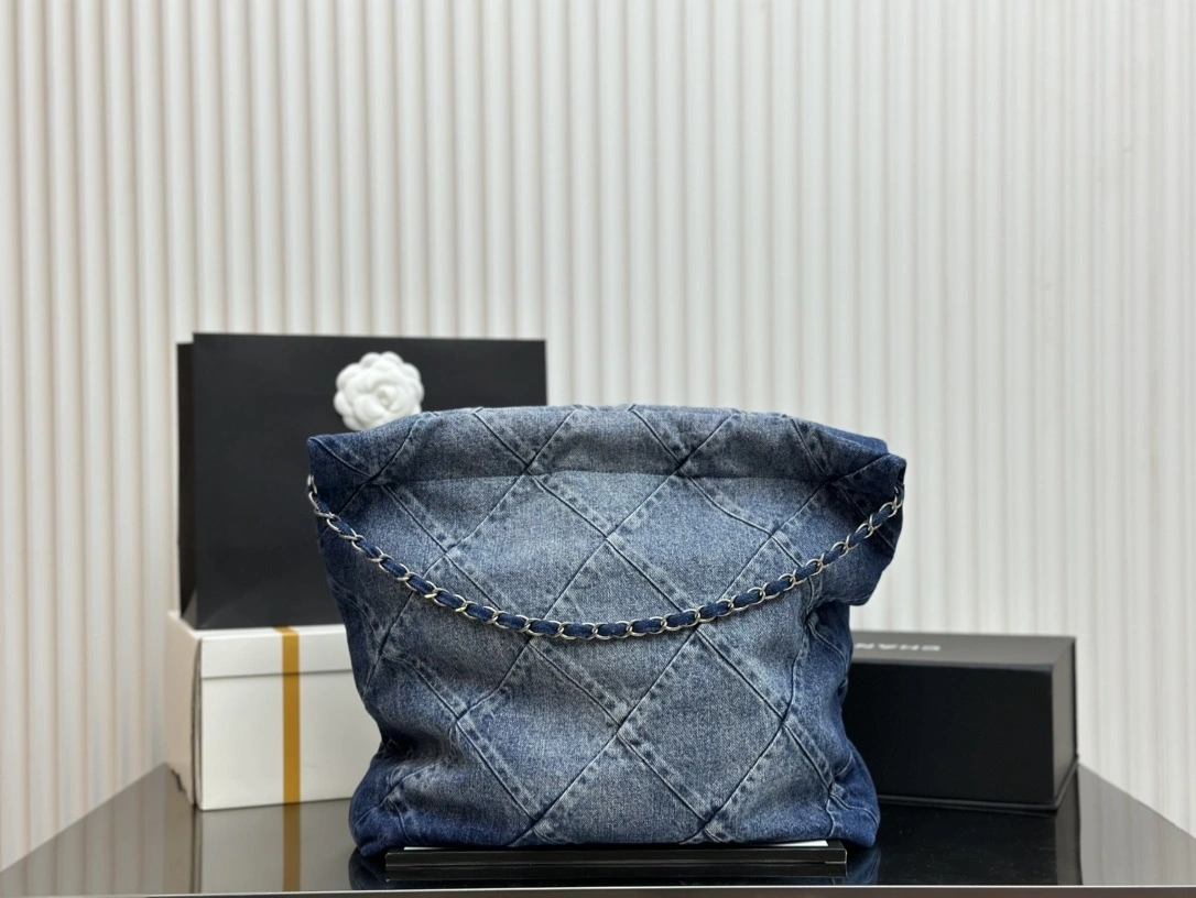 Custombag-- AS3261-B10439-NM981 high quality version item：C-B814G1956R