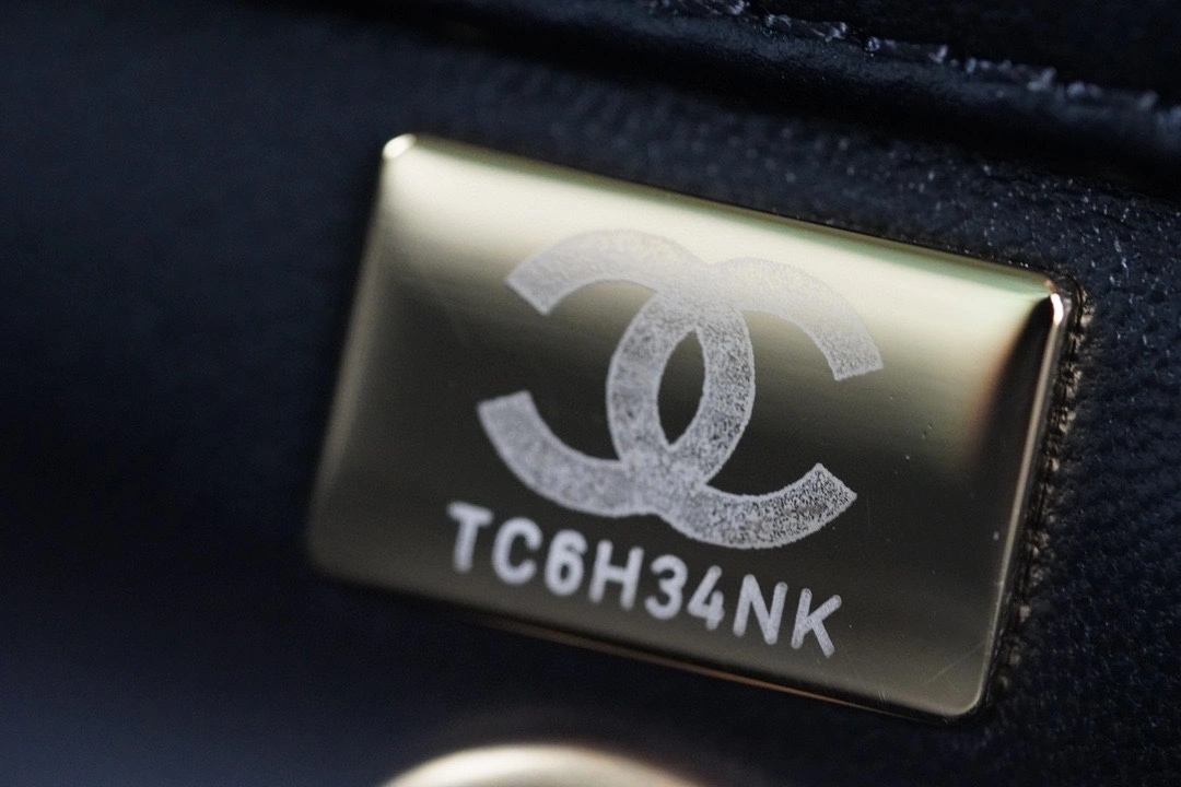 Custombag-- AS3886-B10377-94305 high quality version item：C-B807F2056R
