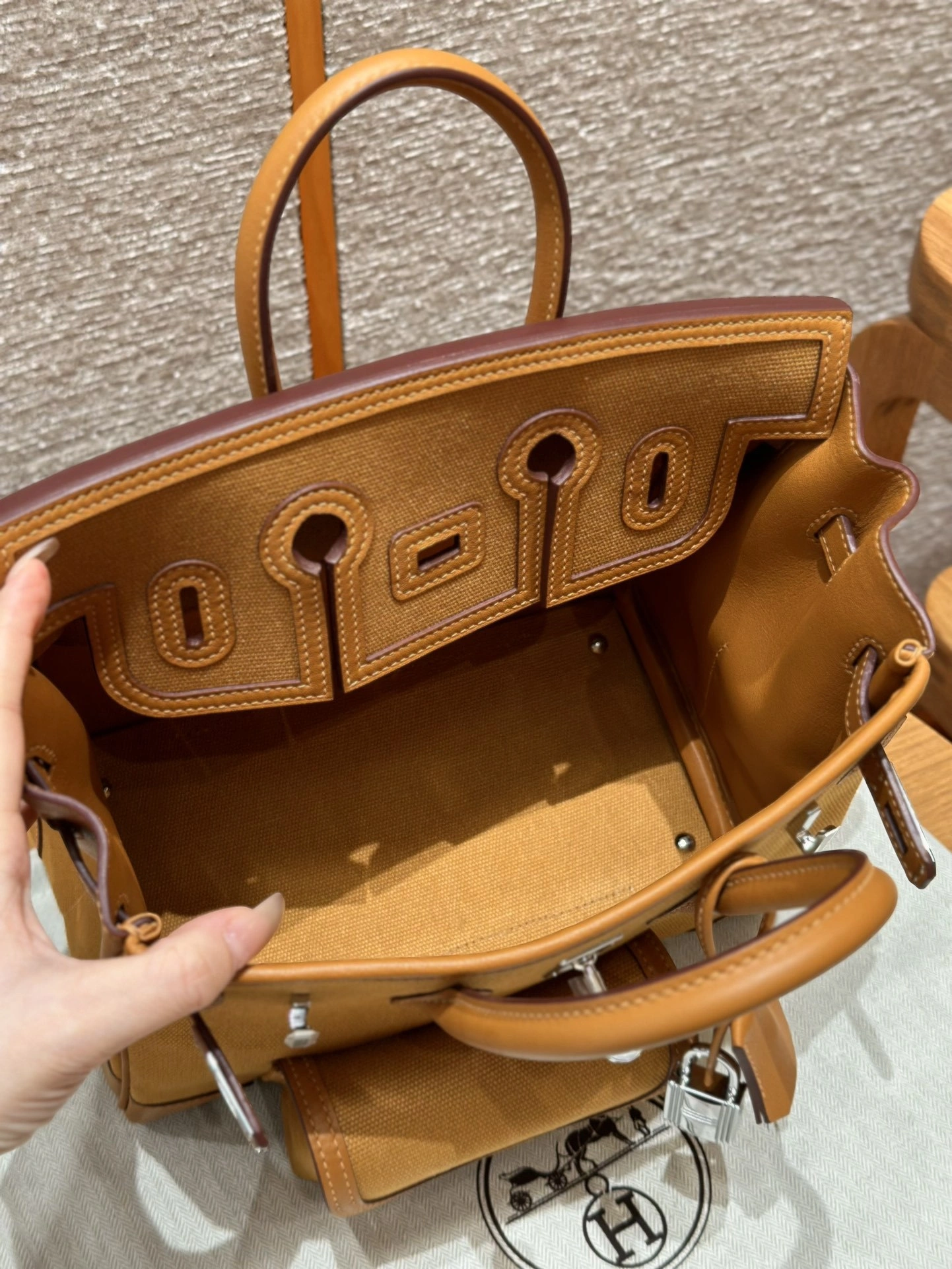 Custombag-- H5r75s H082739CKAA counters quality cowhide item:E-B000I1244